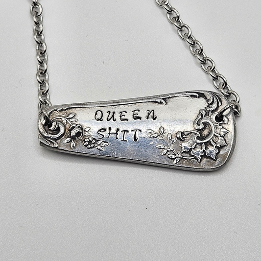 Collana Queen Shit